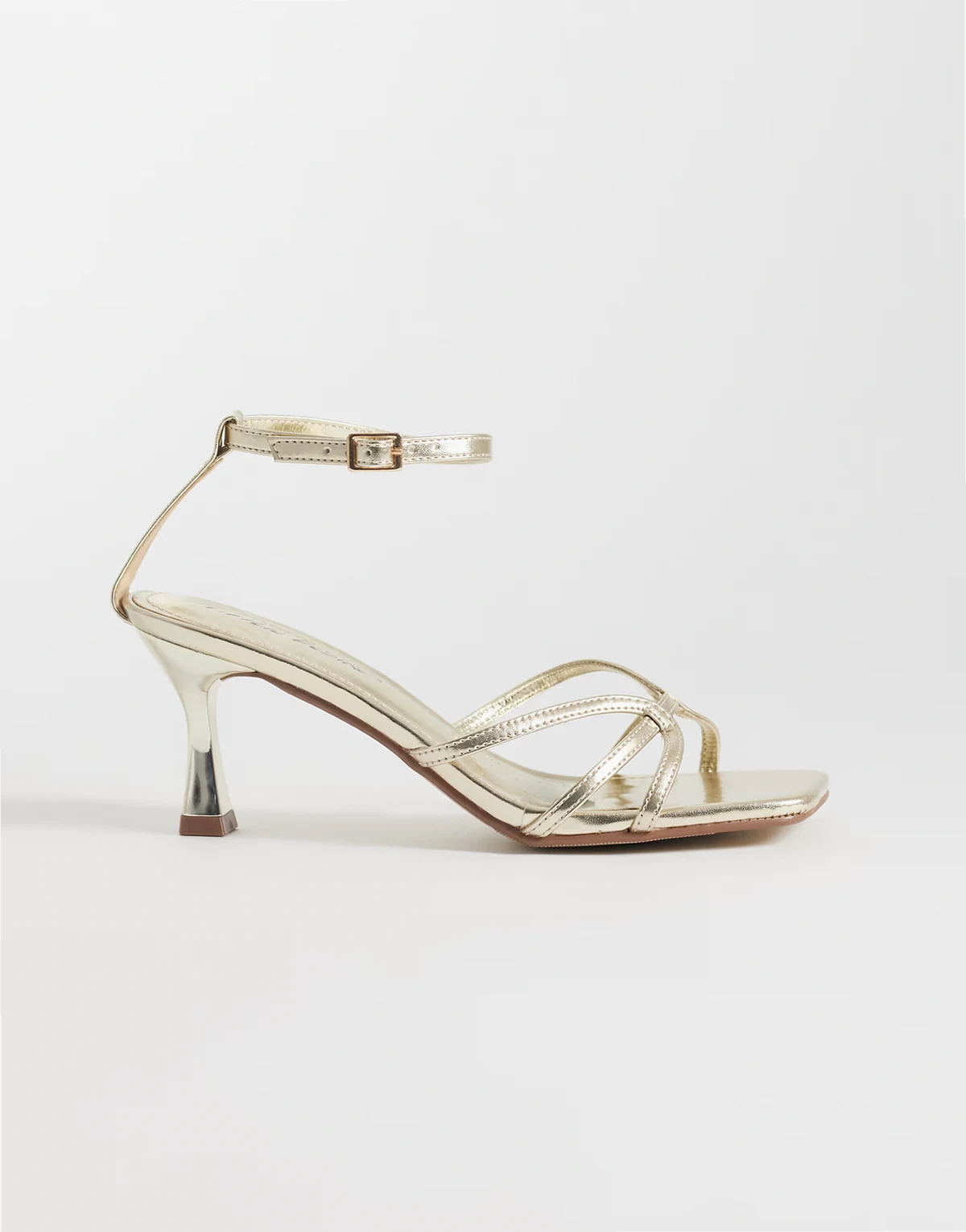 – Samya – Sandaletten in Gold mit Kitten-Absatz, weite Passform