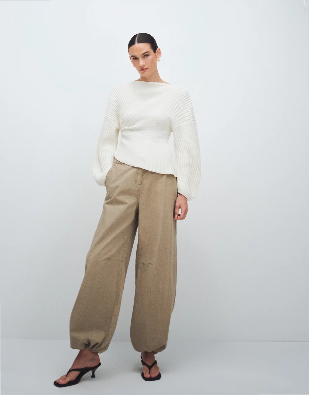 – Ripstop-Hose in verwaschenem Beige mit weitem Bein