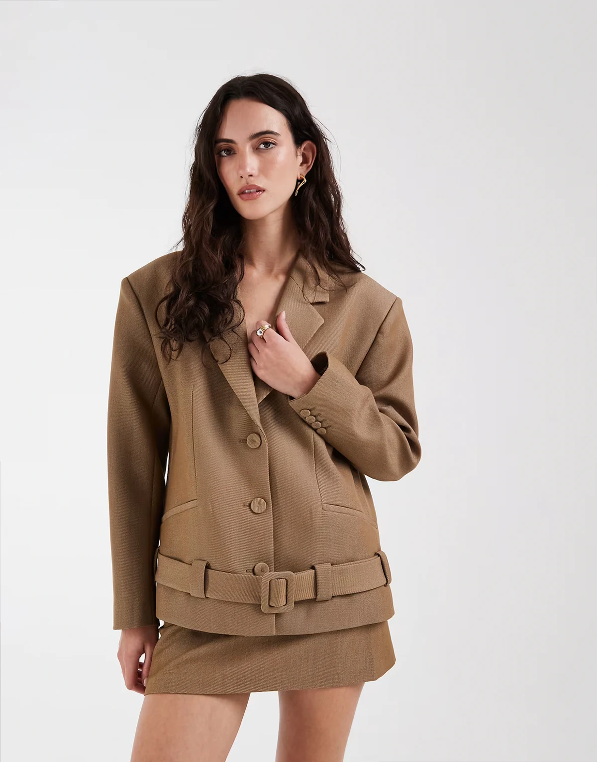 tailored super oversized belted hem blazer in stone
