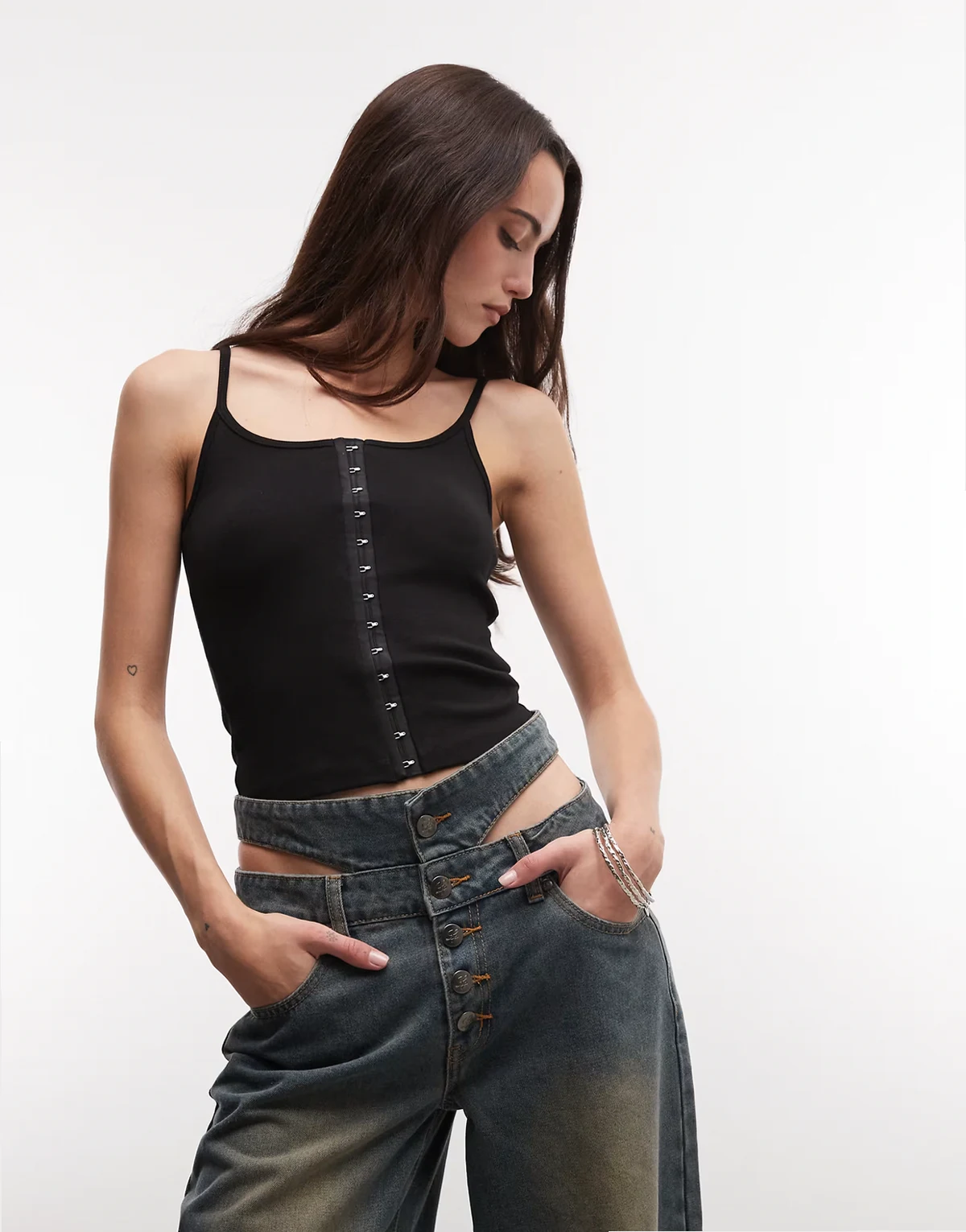 spaghetti strap hook and eye cami in black