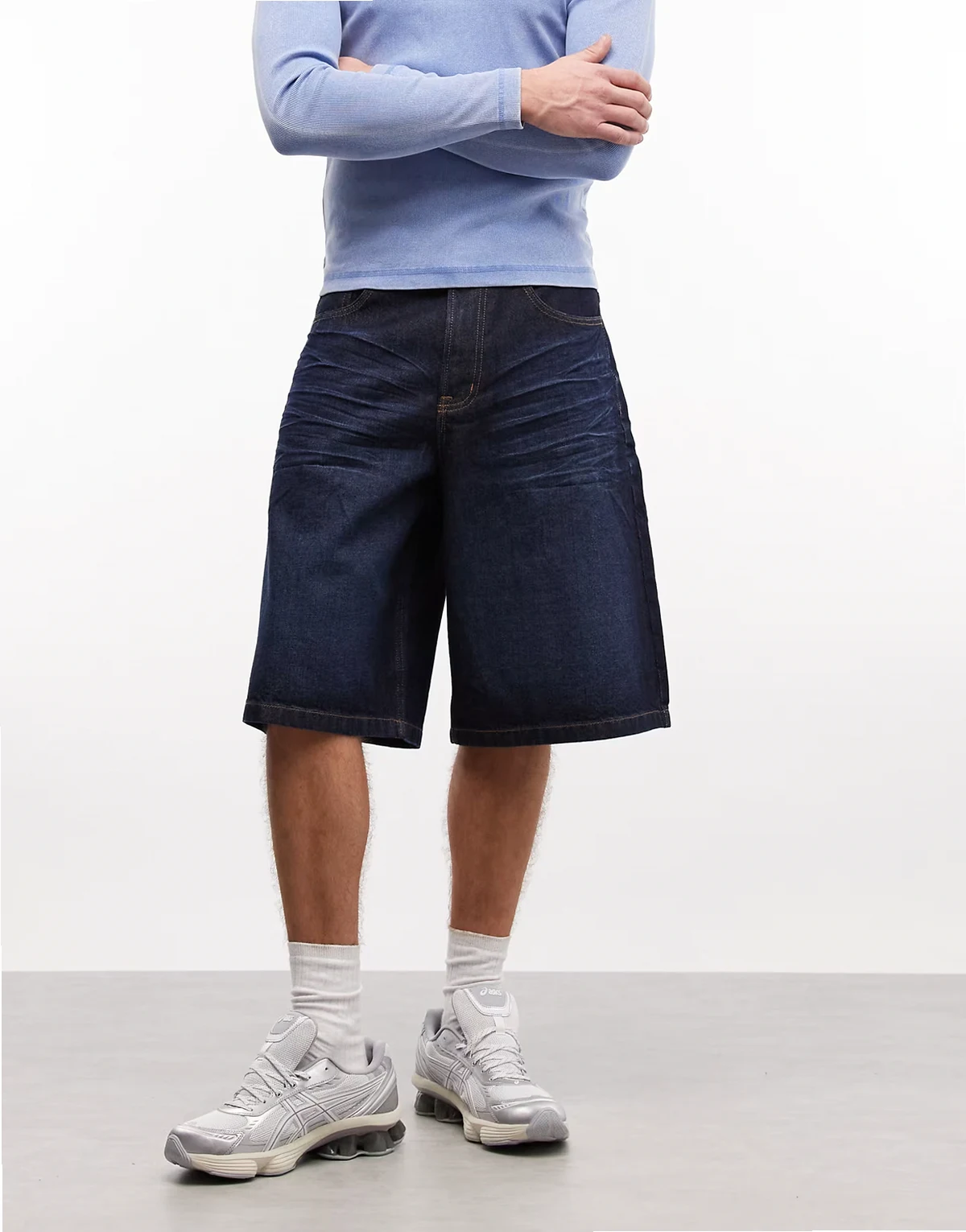 – Skater-Jorts in Rinse-Waschung
