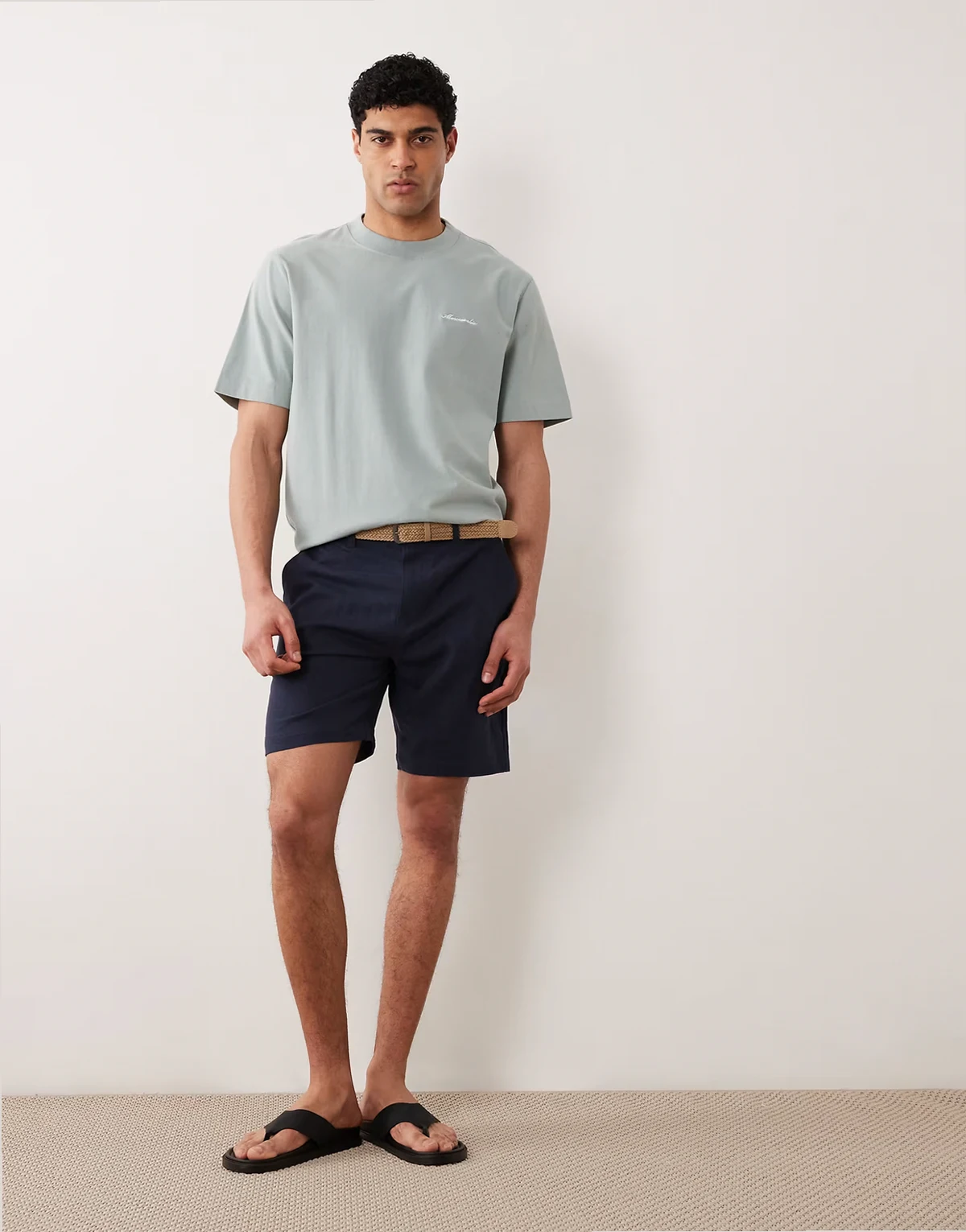 – Chino-Shorts aus Leinenmix in Marineblau mit Gürtel