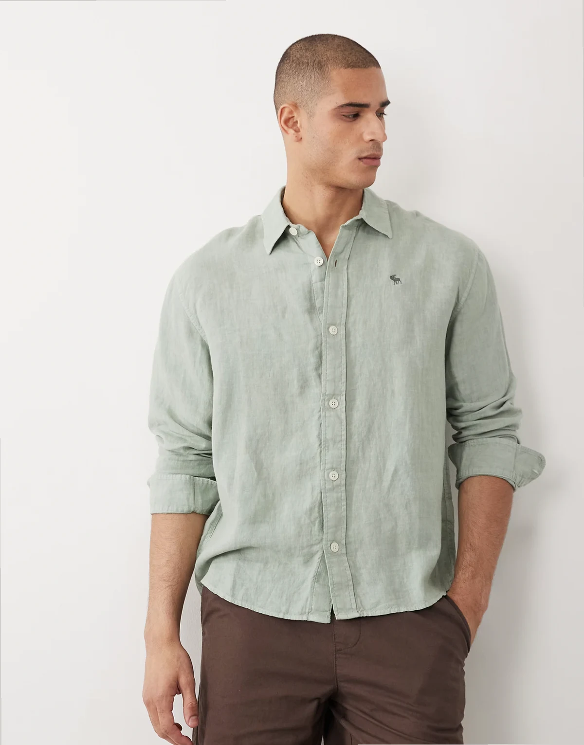 100% linen icon logo long sleeve shirt in light green