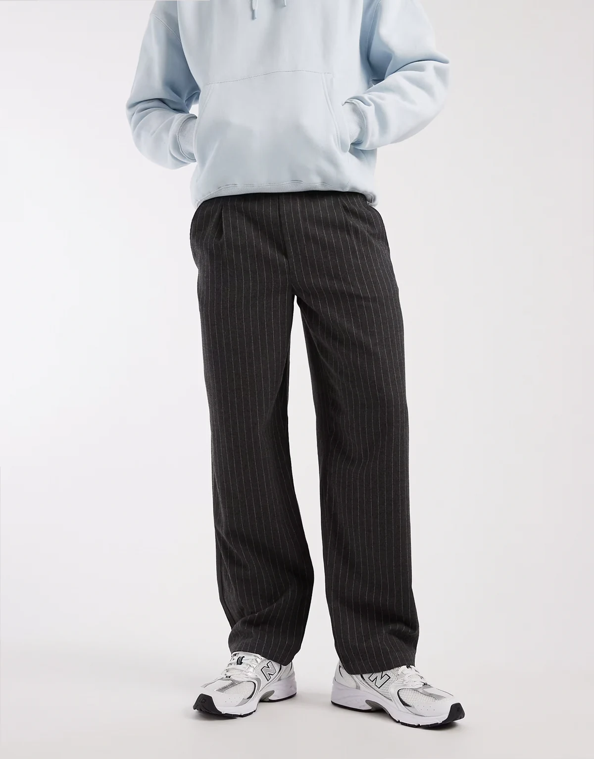 – Luke – Hose in gestreiftem Grau